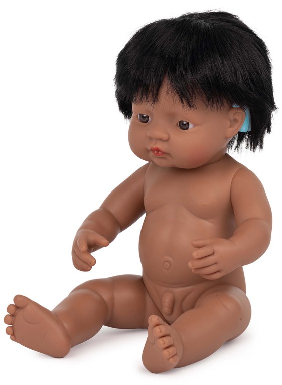 Baby latinoamericano niño 38 cm implante coclear