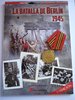 Nº8 - Buch “Leningrad 1941-44 The Blue Division in combat” auf Spanisch mit zwei Medaillen