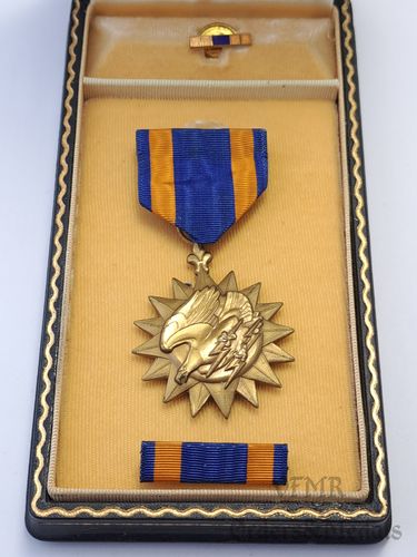 Medalha de aérea com caixa, Segunda Guerra Mundial